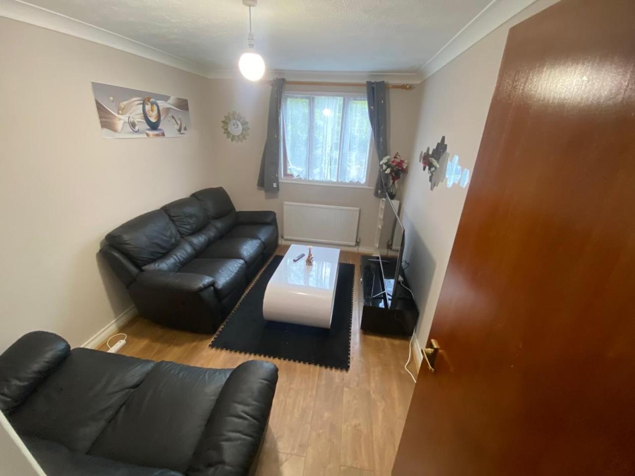 Stunning 2 Bedroom With Garden Sleep 6 London Exteriör bild