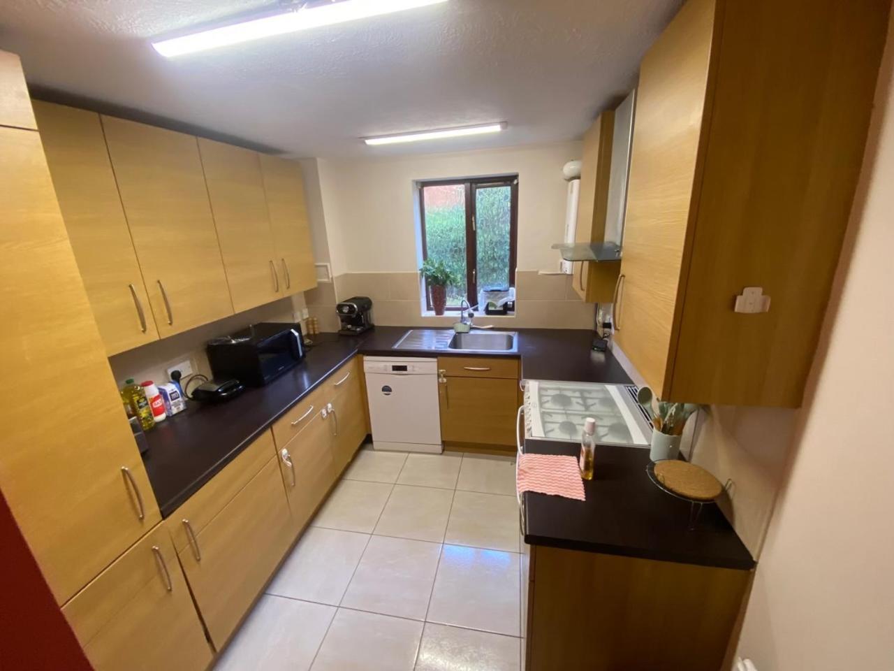 Stunning 2 Bedroom With Garden Sleep 6 London Exteriör bild